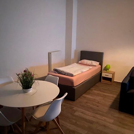 Appartement Alte Kaserne Emden Buitenkant foto