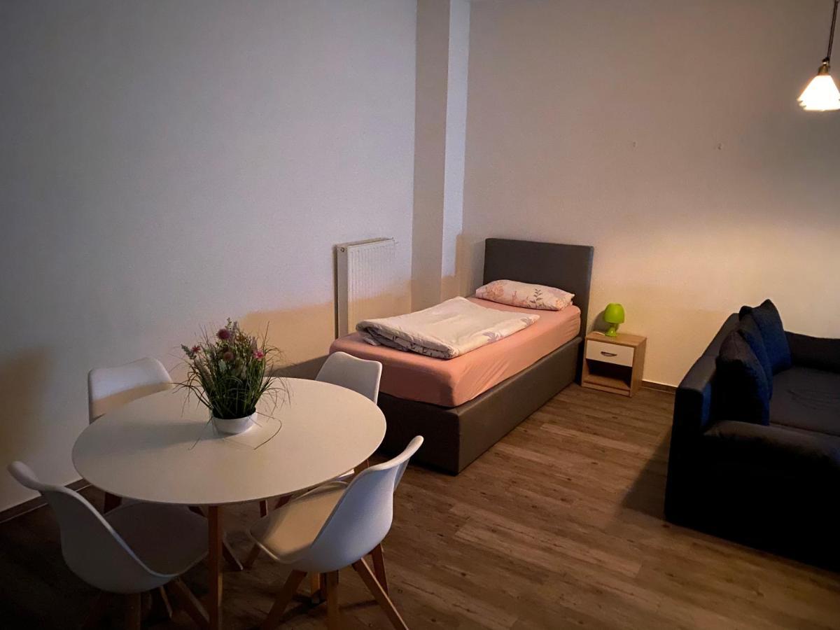 Appartement Alte Kaserne Emden Buitenkant foto